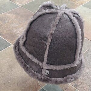 UGG Shearling Sheepskin Fur Bucket Hat
